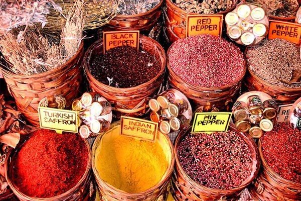 Saffron in traditional market