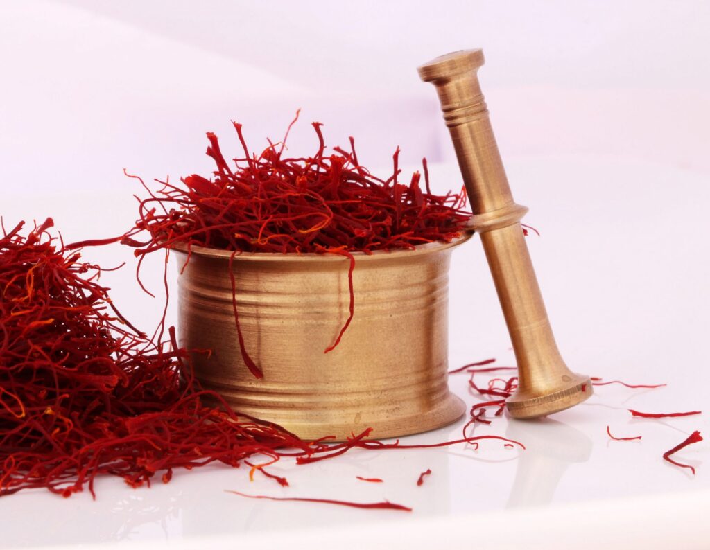 what is saffron - Esfedan Iranian Saffron Supplier
