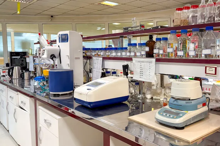 Esfedan Saffron laboratory quality control