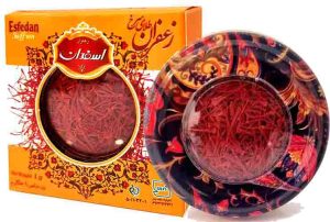 Persian saffron vs Spanish Saffron: Which to Buy in 2025